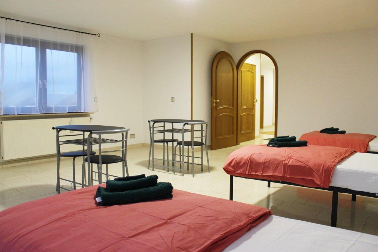Spacious Apartment In Industrial Area Ludwigsbourg Extérieur photo